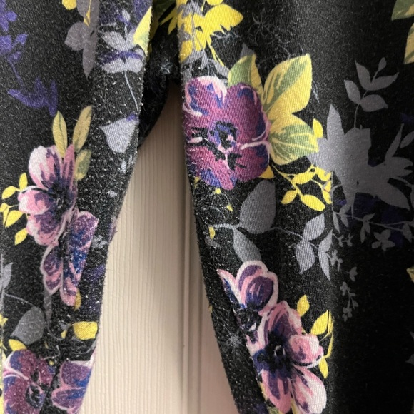 Torrid Black and Purple Floral Women’s Leggings Plus Size 3 - Picture 3 of 5